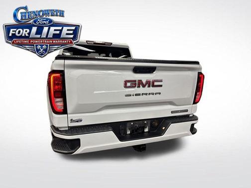 Summit White 2024 GMC Sierra 1500 Elevation