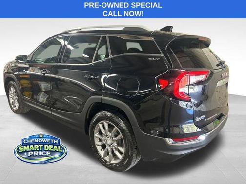 Ebony Twilight Metallic 2023 GMC Terrain SLT