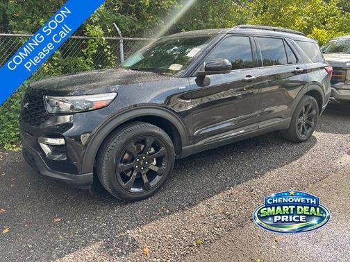 Black Metallic 2023 Ford Explorer ST-Line