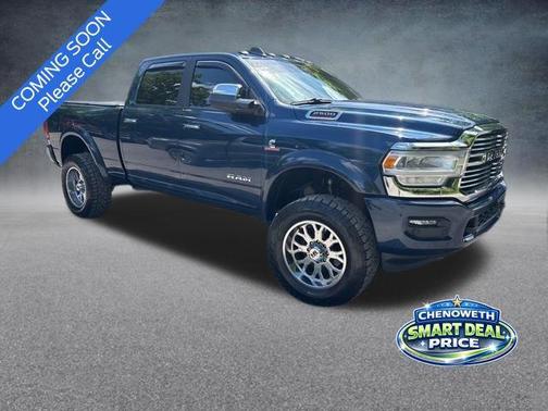 Patriot Blue Pearlcoat 2022 RAM 2500 Laramie Crew Cab 4x4 6'4' Box