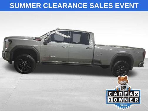 Sterling Metallic 2024 GMC Sierra 2500 AT4