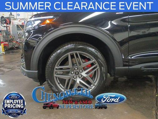Agate Black Metallic 2026 Ford Explorer ST-Line