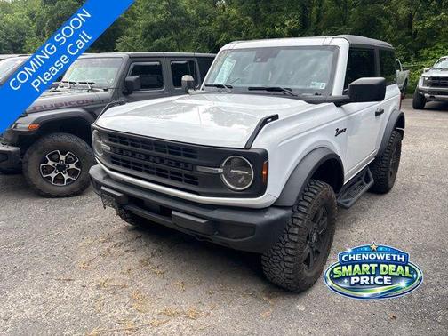 Oxford White 2022 Ford Bronco Base