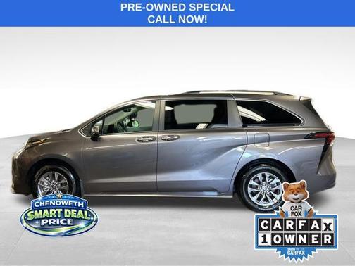 2023 Toyota Sienna XLE