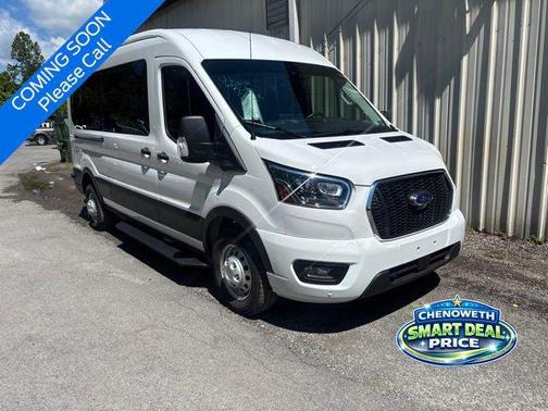 Oxford White 2023 Ford Transit-250 Base