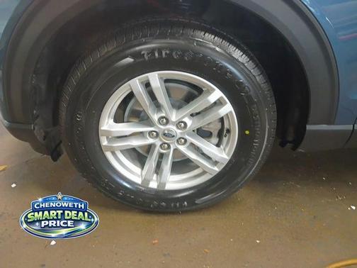 Blue Metallic 2020 Ford Explorer XLT