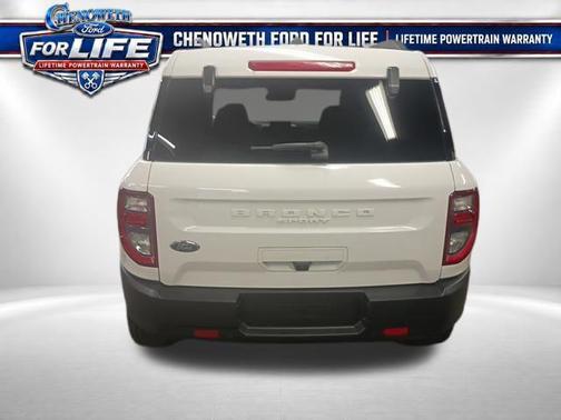 Oxford White 2023 Ford Bronco Sport Outer Banks