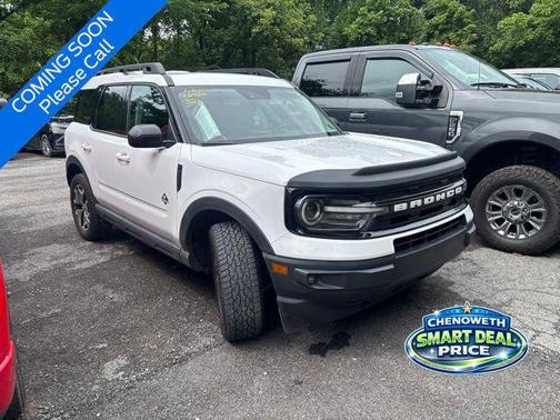 Oxford White 2023 Ford Bronco Sport Outer Banks