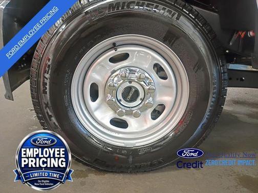 Oxford White 2026 Ford F-250 XL