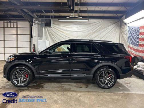 Agate Black Metallic 2026 Ford Explorer ST-Line