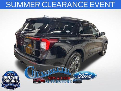 Agate Black Metallic 2026 Ford Explorer ST-Line