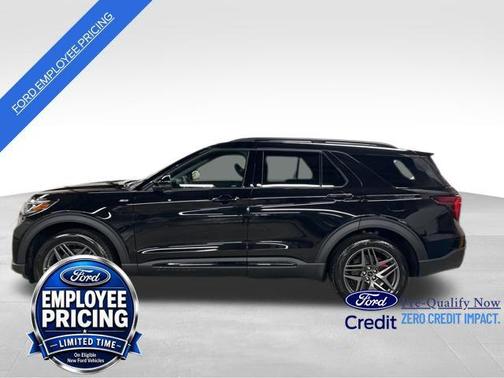 Agate Black Metallic 2026 Ford Explorer ST-Line