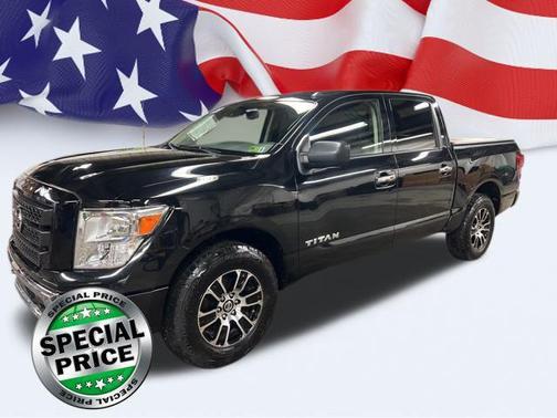 2021 Nissan Titan SV