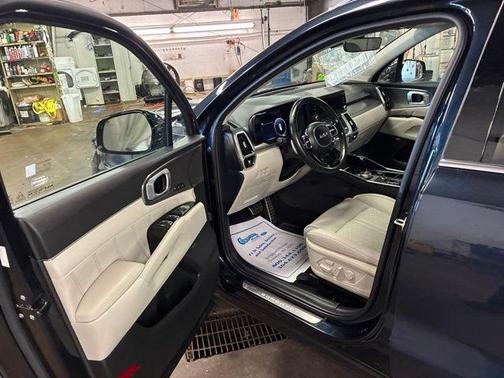Gravity Blue 2023 Kia Sorento Plug-In Hybrid SX Prestige