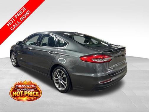 Magnetic Metallic 2019 Ford Fusion Hybrid Titanium