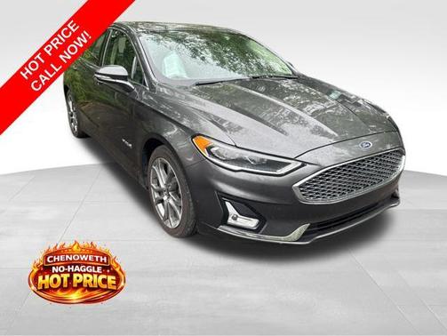 Magnetic Metallic 2019 Ford Fusion Hybrid Titanium