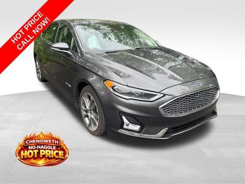 Magnetic Metallic 2019 Ford Fusion Hybrid Titanium