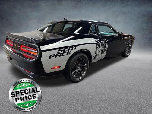 2022 Dodge Challenger R/T Scat Pack