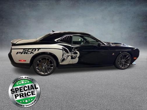 2022 Dodge Challenger R/T Scat Pack
