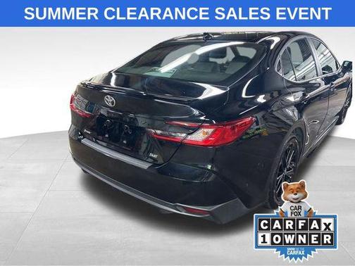 Midnight Black Metallic 2025 Toyota Camry SE