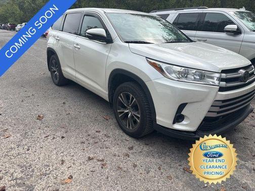 2018 Toyota Highlander LE
