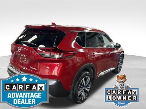 2022 Nissan Rogue SL