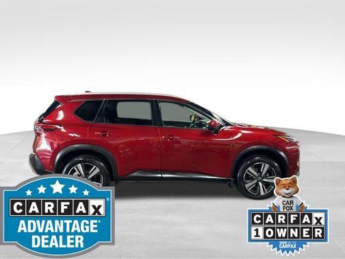 2022 Nissan Rogue SL