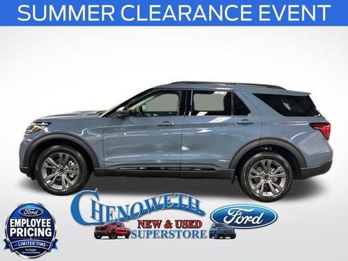 Vapor Blue Metallic 2026 Ford Explorer Active