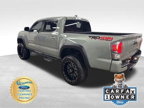 2022 Toyota Tacoma TRD Off-Road