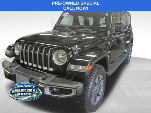 Black Clearcoat 2018 Jeep Wrangler Unlimited Sahara
