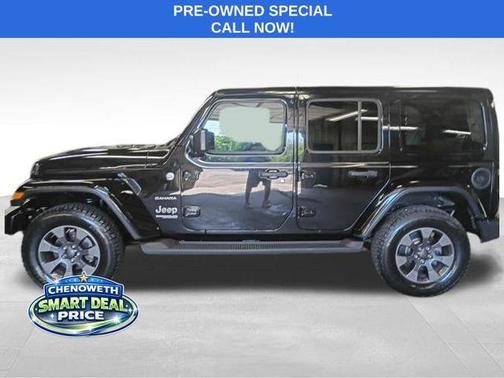 Black Clearcoat 2018 Jeep Wrangler Unlimited Sahara