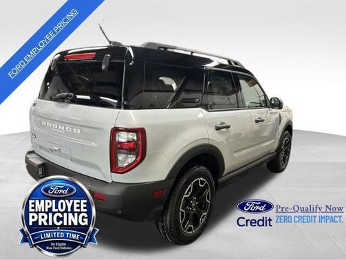 Space White Metallic 2026 Ford Bronco Sport Outer Banks
