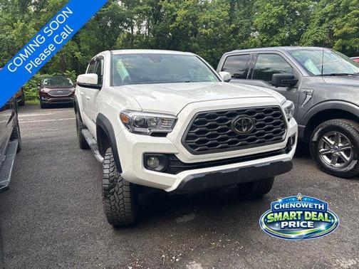 Ice Cap 2023 Toyota Tacoma TRD Sport