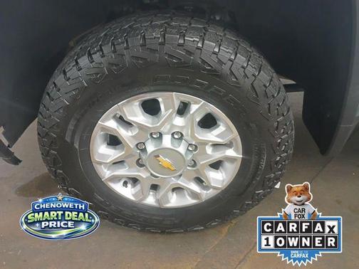 Summit White 2023 Chevrolet Silverado 2500 LT
