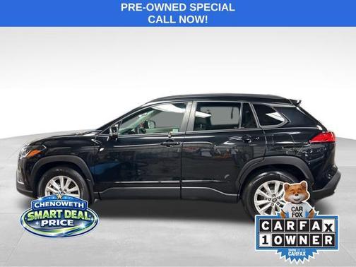 2022 Toyota Corolla Cross LE