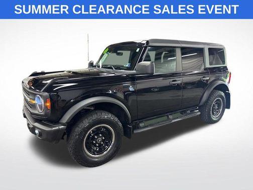 Shadow Black 2022 Ford Bronco Black Diamond