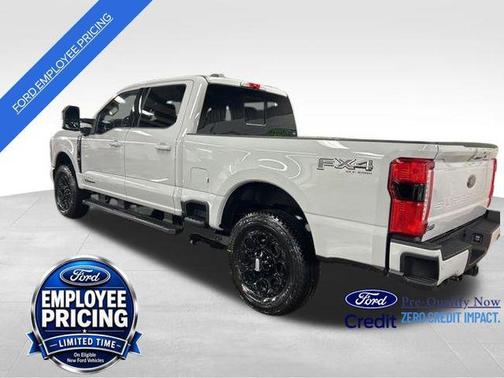 Avalanche 2026 Ford F-350 Lariat