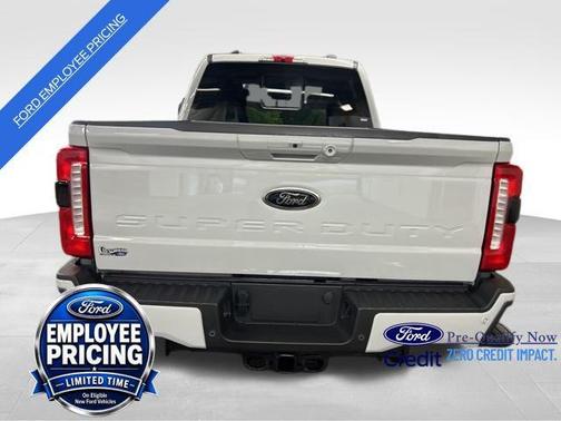 Avalanche 2026 Ford F-350 Lariat