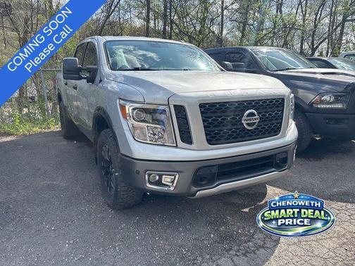 2019 Nissan Titan PRO-4X