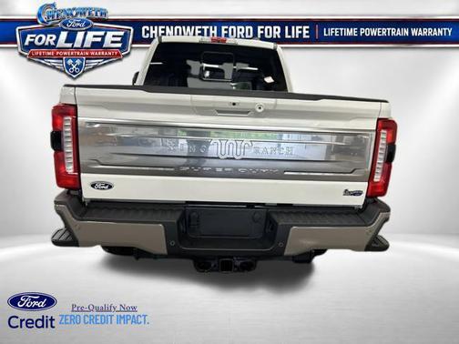 Star White Metallic Tri-Coat 2027 Ford F-250 King Ranch