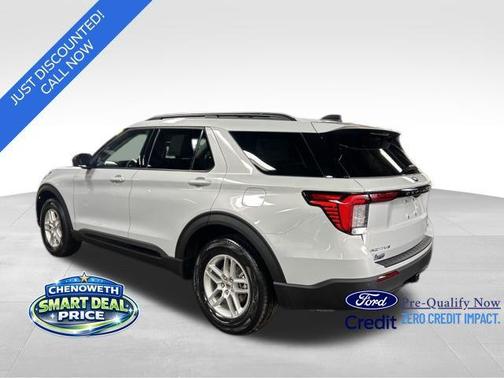 2026 Ford Explorer Active w/200A Pkg