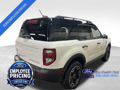 Oxford White 2026 Ford Bronco Sport Outer Banks
