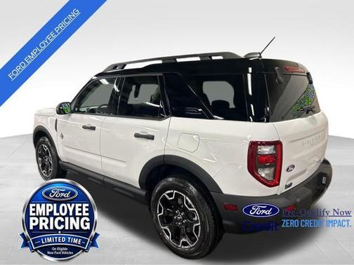 Oxford White 2026 Ford Bronco Sport Outer Banks