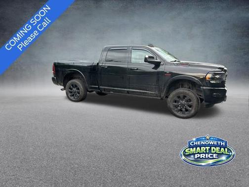 Diamond Black Crystal Pearlcoat 2022 RAM 2500 Limited Crew Cab 4x4 6'4' Box