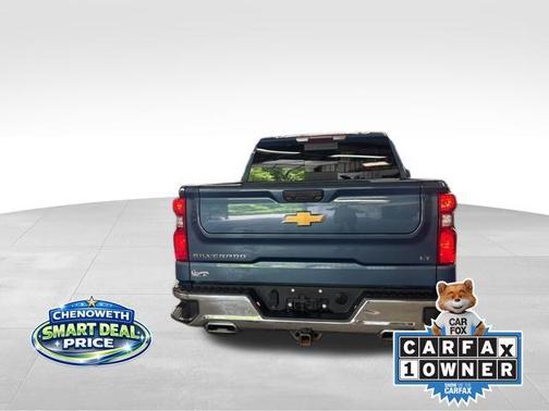 Lakeshore Blue Metallic 2024 Chevrolet Silverado 1500 LT