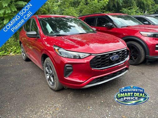 Rapid Red Metallic Tinted Clearcoat 2024 Ford Escape ST-Line