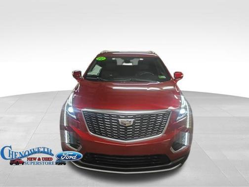 2022 Cadillac XT5 Premium Luxury