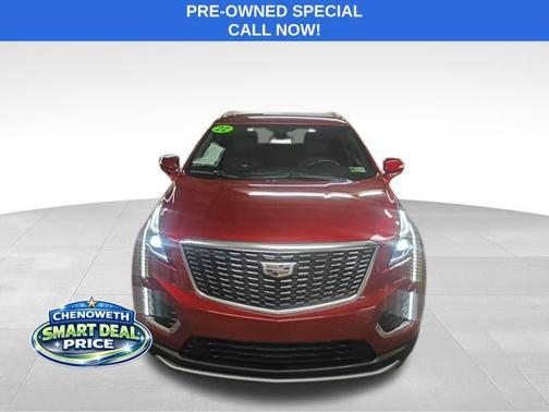 2022 Cadillac XT5 Premium Luxury