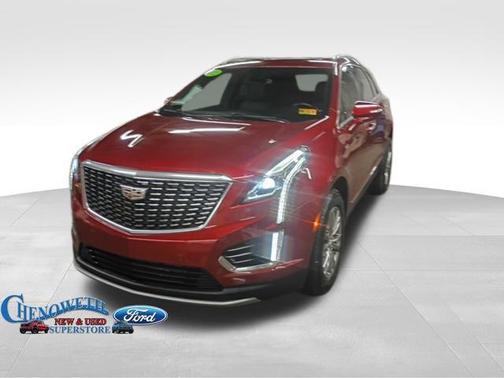 2022 Cadillac XT5 Premium Luxury
