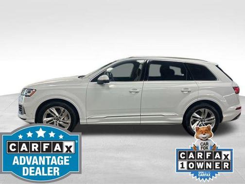 2022 Audi Q7 55 Prestige